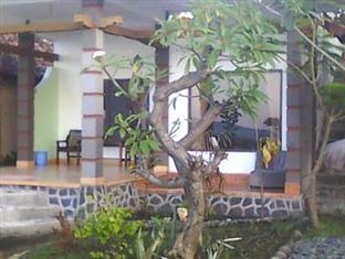 Hotel Tara Airsanih Bali Exterior photo